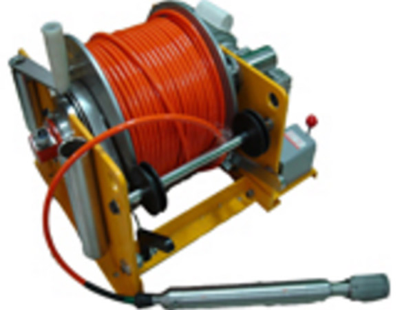 Cable pulling winch from Sinma