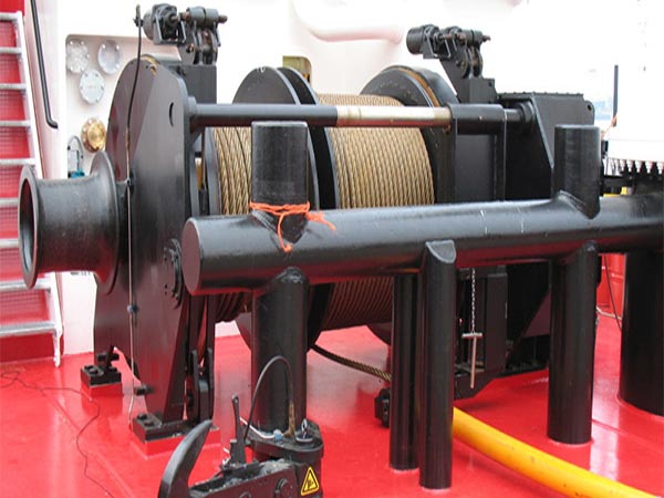 double drum vessel winch